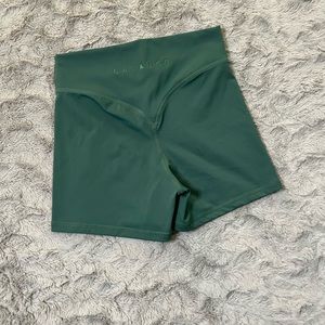 Balance Athletica- The Cloud Short- Jade